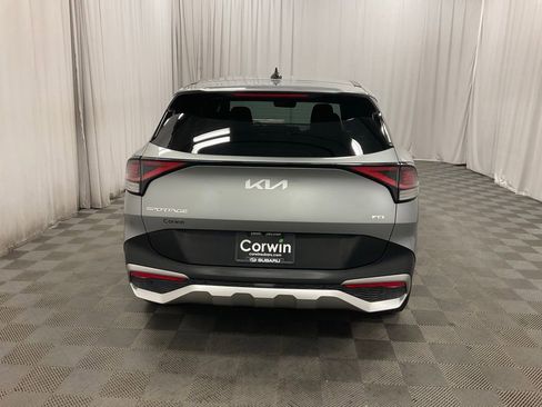 Used 2024 Kia Sportage LX image 5