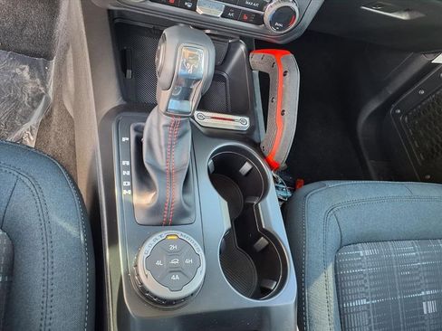 New 2025 Ford Bronco Heritage Edition image 14