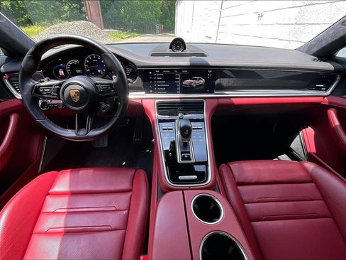 Certified 2023 Porsche Panamera GTS AWD/4WD image 18