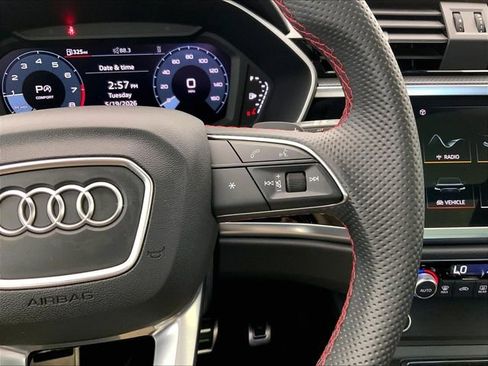 Used 2025 Audi Q3 2.0T Premium Plus w/ Premium Plus Package AWD/4WD image 14