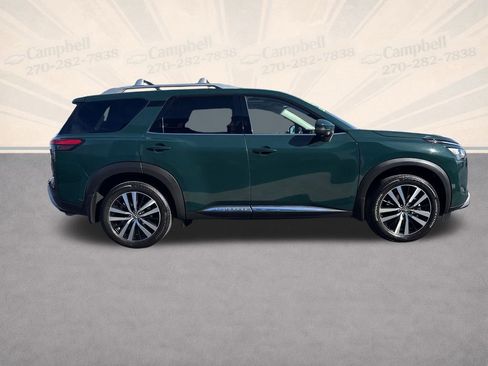 Used 2024 Nissan Pathfinder Platinum w/ Black Appearance Package image 7