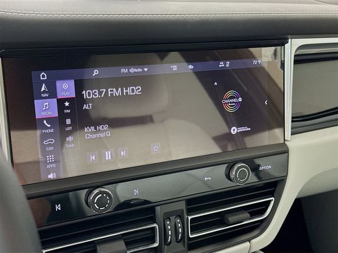 Used 2024 Porsche Macan S image 16