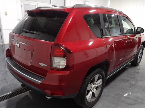 Used 2016 Jeep Compass High Altitude AWD/4WD image 4