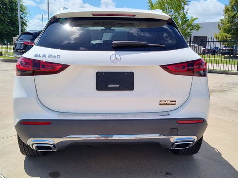 Certified 2023 Mercedes-Benz GLA 250 image 5