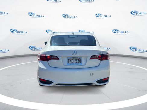 Used 2018 Acura ILX image 4
