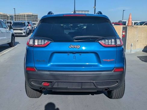 Used 2022 Jeep Cherokee Trailhawk w/ Premium Leather Package image 2