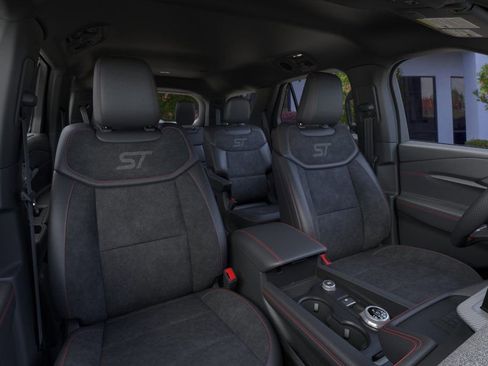 New 2025 Ford Explorer ST image 10