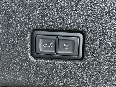 New 2026 Audi Q8 Premium Plus AWD/4WD image 40