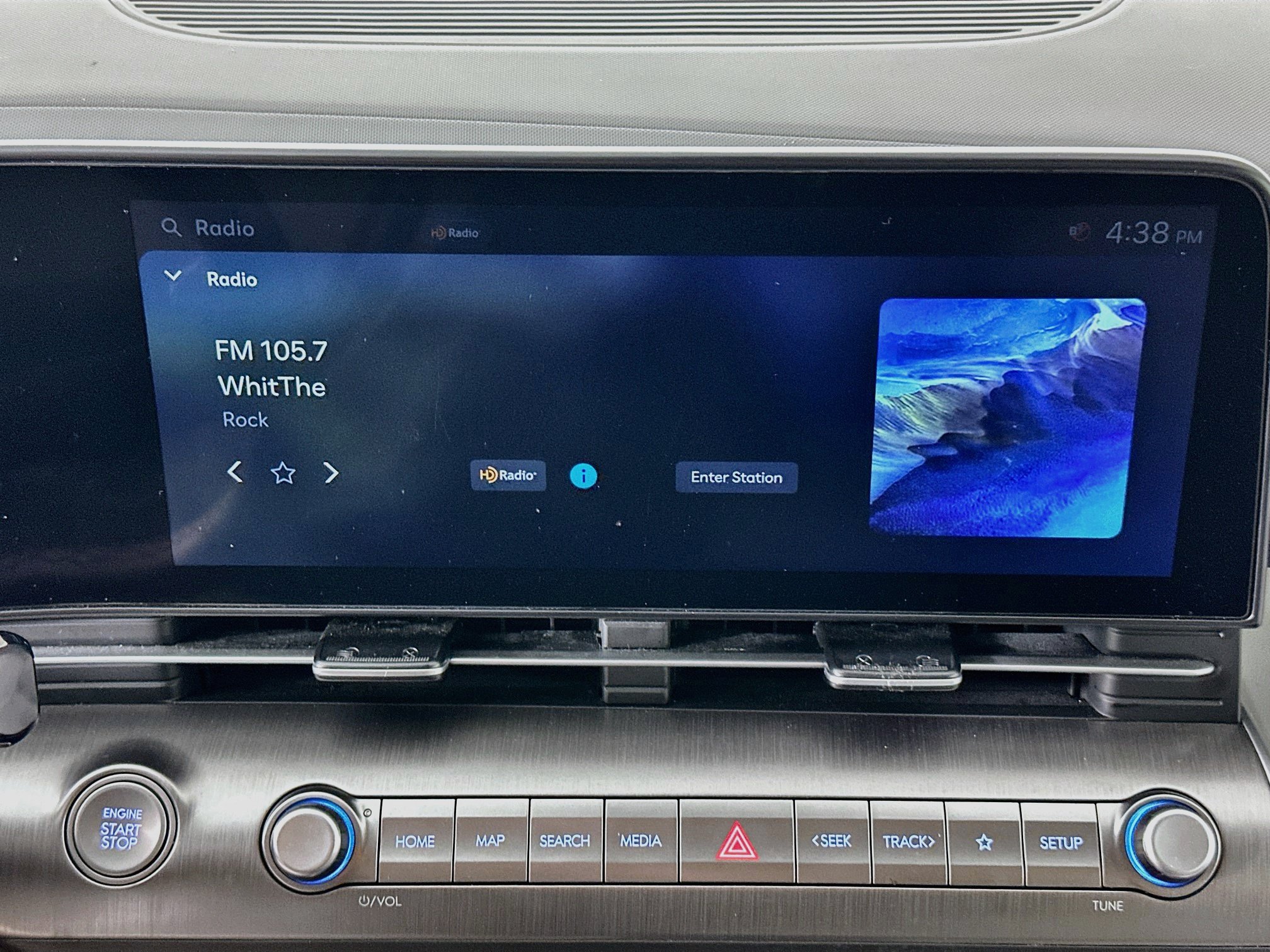 Used 2025 Hyundai Kona SEL AWD/4WD image 21