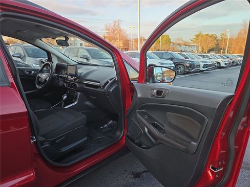 Used 2021 Ford EcoSport SE w/ SE Convenience Package image 27