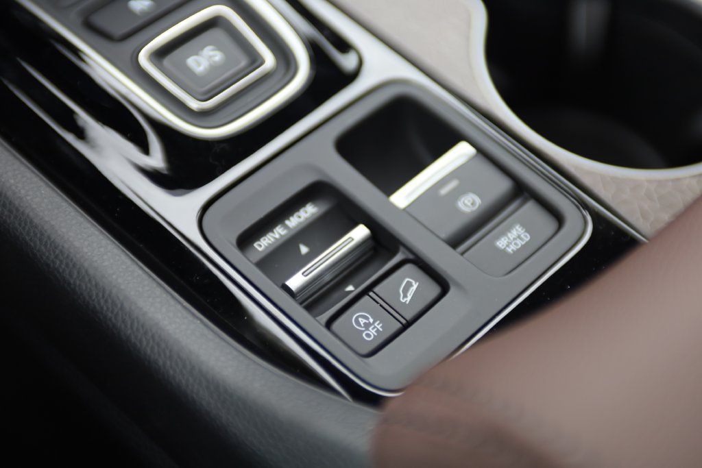 New 2026 Honda Pilot Elite image 24