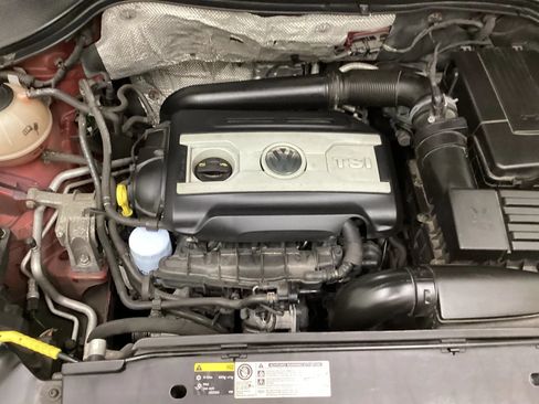 Used 2016 Volkswagen Tiguan SE AWD/4WD image 18