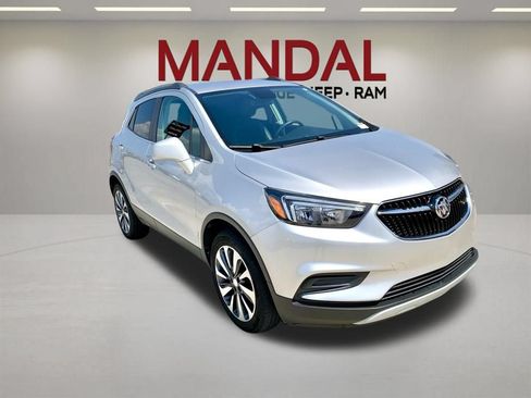 Used 2021 Buick Encore Preferred FWD image 3