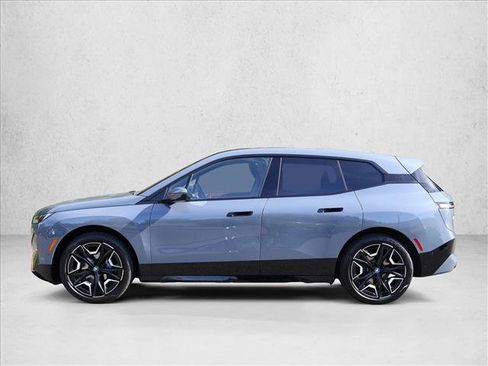 Certified 2024 BMW iX xDrive50 w/ Premium Package AWD/4WD image 11