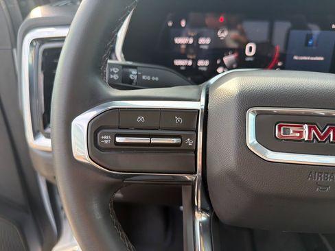 Used 2024 GMC Canyon Elevation w/ Elevation Premium Package image 29