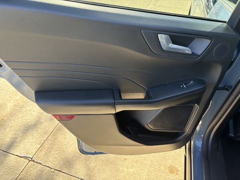 Used 2023 Ford Escape Active w/ Tech Pack #2 image 12