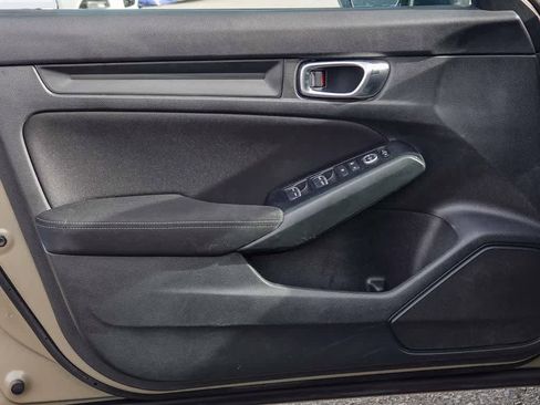 Used 2025 Honda Civic Sport image 19