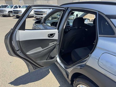 Used 2020 Hyundai Kona SEL Plus FWD image 20