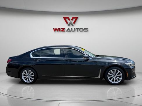 Used 2021 BMW 740i xDrive AWD/4WD image 6