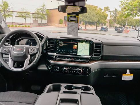 New 2026 GMC Sierra 2500 SLE w/ Preferred Package image 13