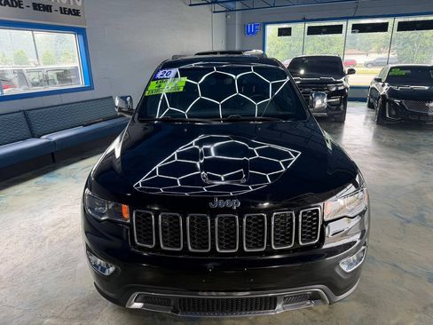 Used 2020 Jeep Grand Cherokee Limited AWD/4WD image 4