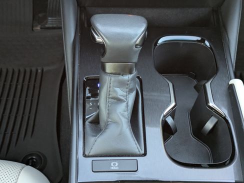 Used 2023 Lexus ES 350 w/ Premium Package image 18