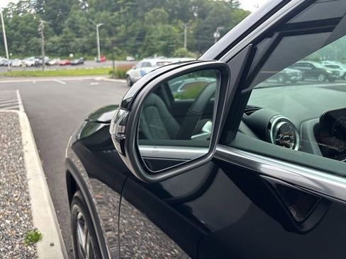 New 2025 Mercedes-Benz GLA 250 4MATIC image 13