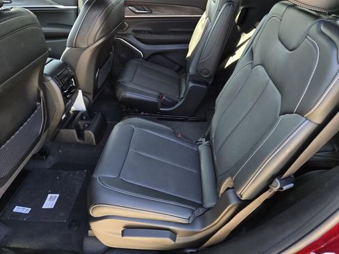 New 2026 Jeep Grand Cherokee L Limited image 11