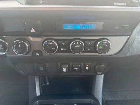 Used 2023 Toyota Tacoma TRD Off-Road AWD/4WD image 22