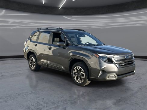New 2026 Subaru Forester Premium image 2