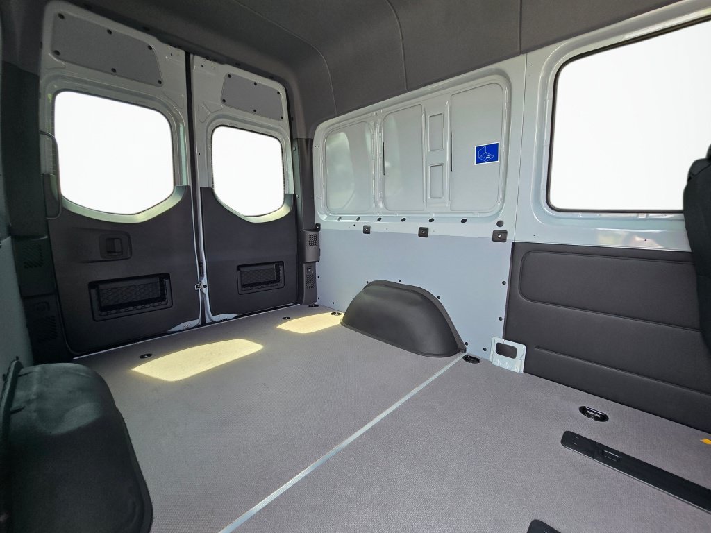 New 2026 Mercedes-Benz Sprinter 2500 image 20