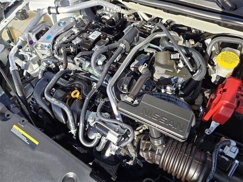 Used 2023 Nissan Sentra SV image 13