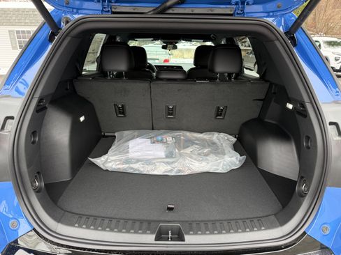 New 2026 GMC Terrain AT4 AWD/4WD image 19