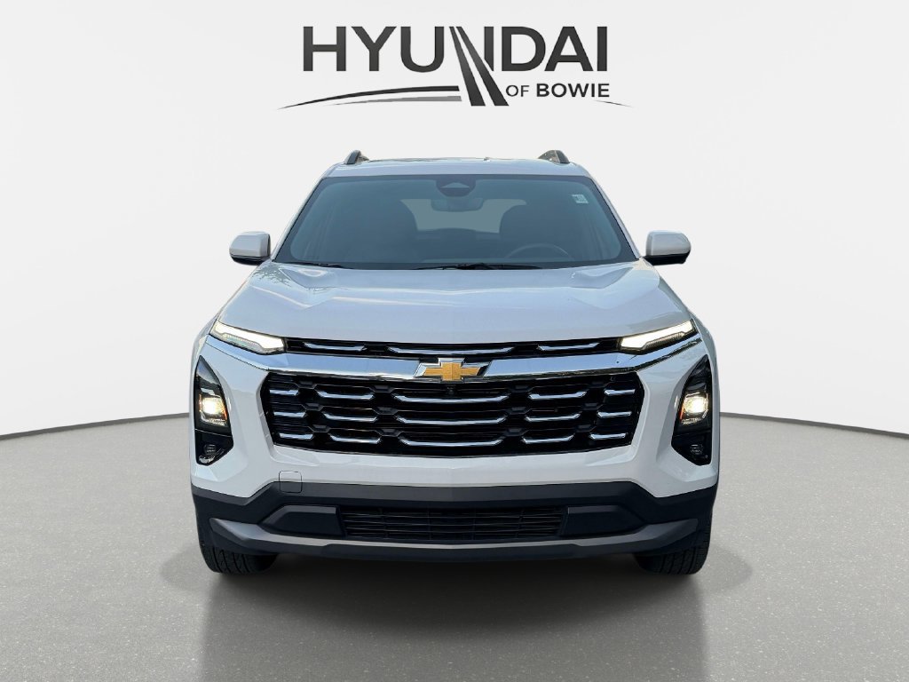 Used 2025 Chevrolet Equinox LT w/ Convenience Package II FWD image 6