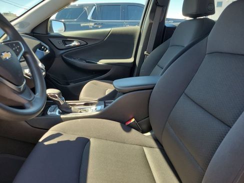 Used 2023 Chevrolet Malibu LS w/ LPO, Floor Liner Package FWD image 16