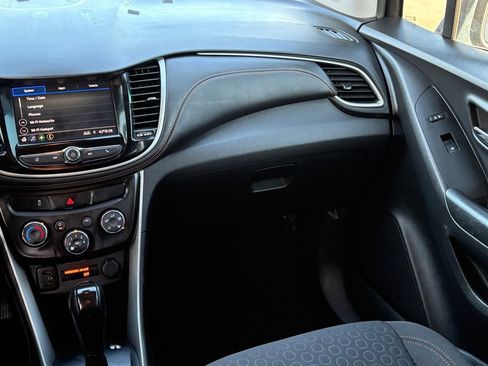 Used 2022 Chevrolet Trax LS w/ Tint and Cruise Package image 13