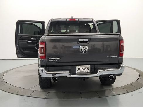 Used 2019 RAM 1500 Laramie AWD/4WD image 15