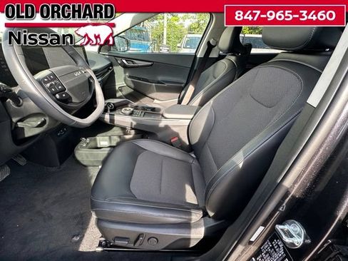 Used 2025 Kia EV6 Light AWD/4WD image 11