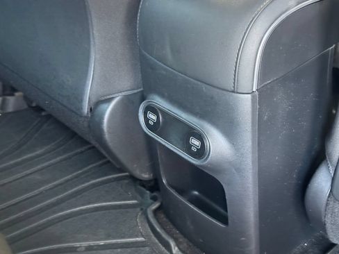 Used 2024 Hyundai Ioniq 5 SE RWD image 6