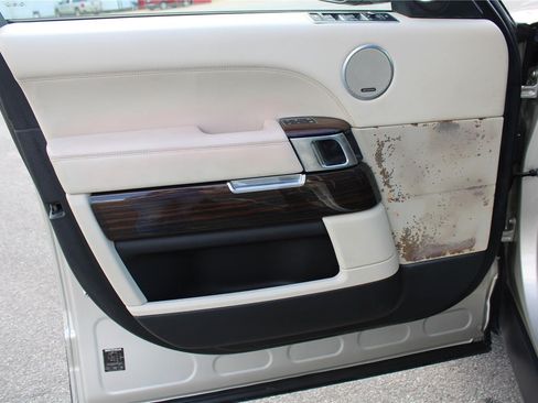 Used 2014 Land Rover Range Rover HSE AWD/4WD image 27