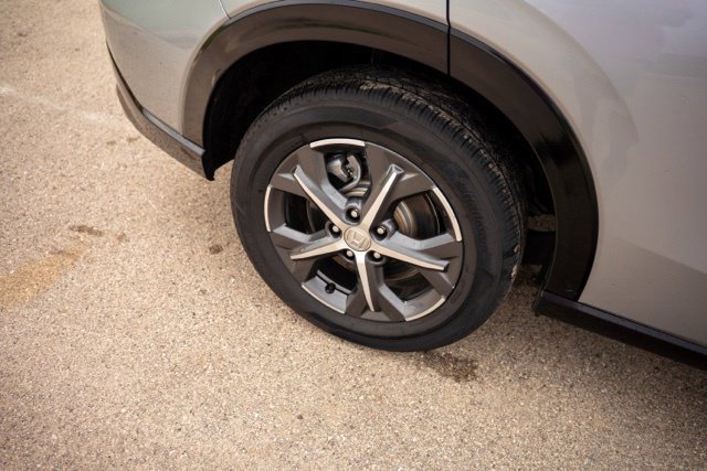 Used 2024 Honda HR-V EX-L image 10