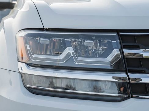 Used 2018 Volkswagen Atlas SEL Premium image 14