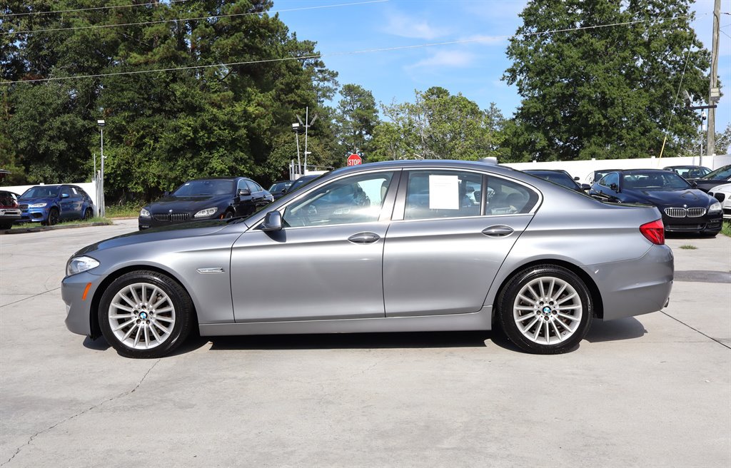 Used 2011 BMW 535i Sedan RWD image 4
