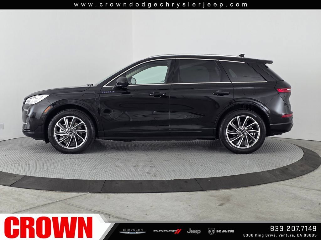 Used 2024 Lincoln Corsair Grand Touring w/ Equipment Group 301A AWD/4WD image 4