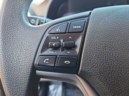 Used 2019 Hyundai Tucson SE image 22