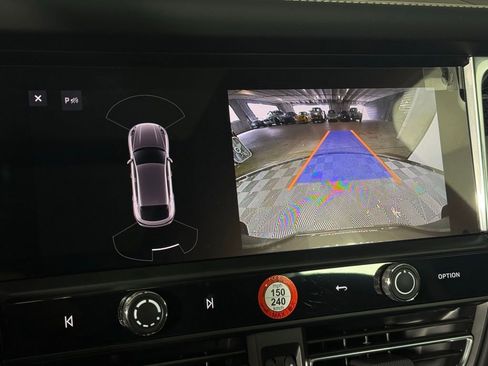 New 2026 Porsche Macan S image 32