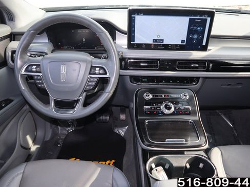Used 2022 Lincoln Nautilus Reserve image 22