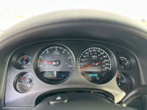 Used 2011 GMC Sierra 1500 Denali image 18