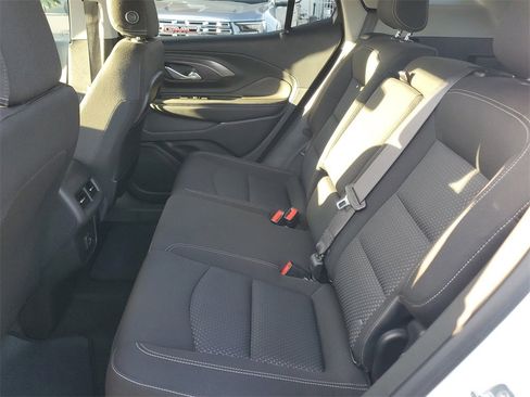 Used 2022 GMC Terrain SLE w/ LPO, Floor Liner Package image 14