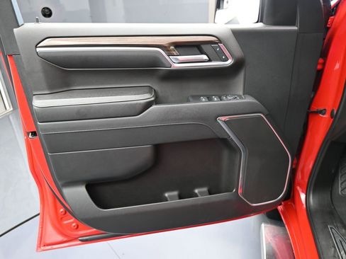 Used 2023 Chevrolet Silverado 1500 RST image 12